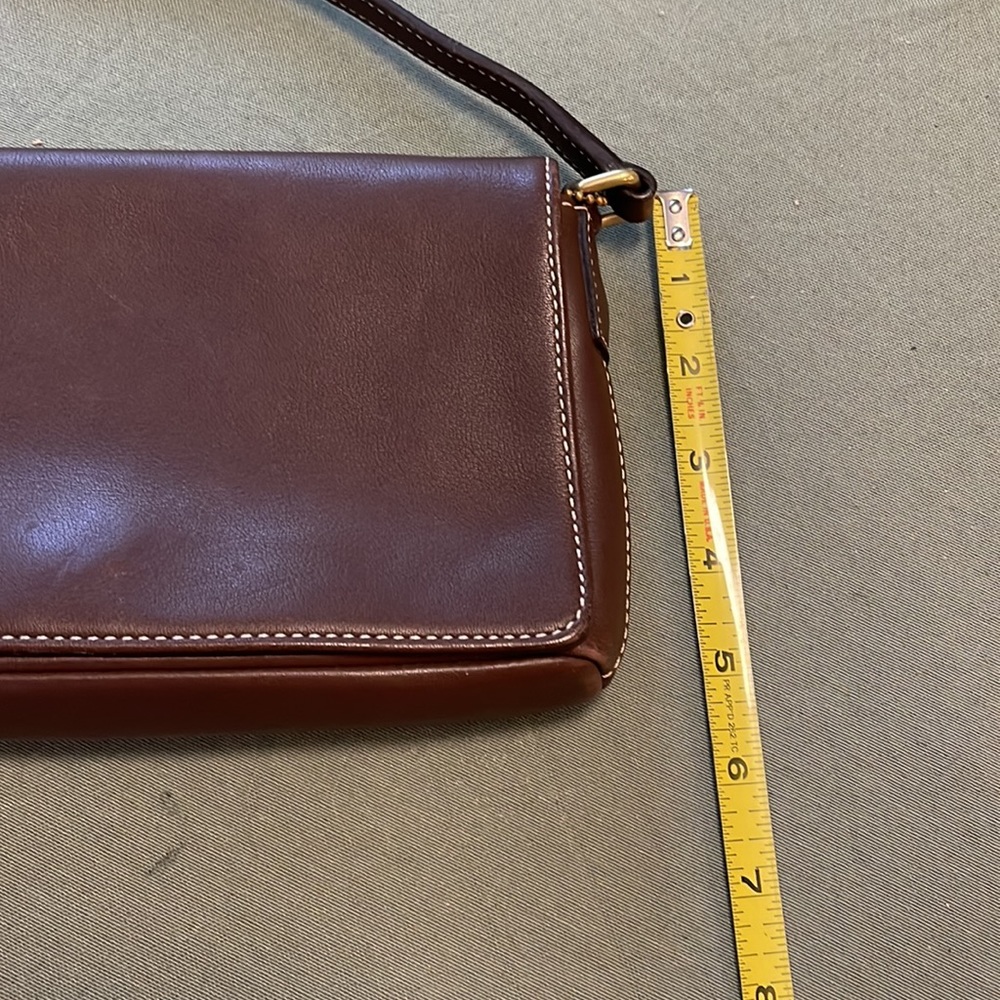 Coach crossbody - Picture 3 of 7